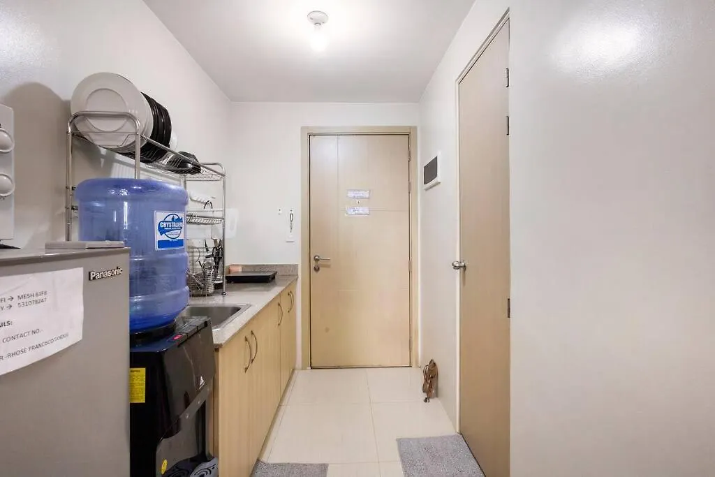 Affordable Condotel Near Manila Airport Apartment